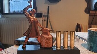 Sovietsky pamatny predmet,k Vlast.vojne.