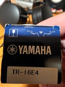 Natrubok na trubku Yamaha 16E4
