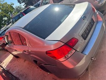 Rozpredám na diely Subaru Legacy 2.5 EJ25 Boxer