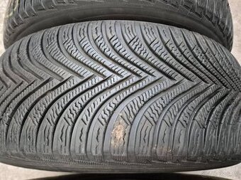 225/55 r17 zimné 4 ks MICHELIN dezén 7,9 - 5,9 mm
