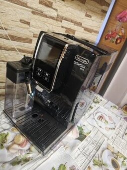 kávovar De'Longhi Dinamica Plus Ecam 370.70.B

