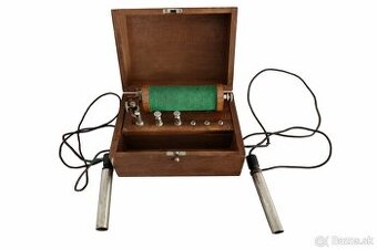Starožitný indukční přístroj elektroléčba okolo r. 1915-1920
