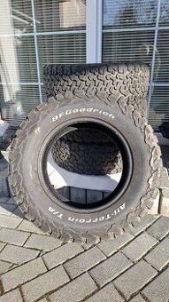 PREDAM PNEUMATIKY BF GOODRICH KO2 17"