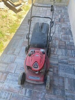 Kosacka Dolmar s motorom B&S 625