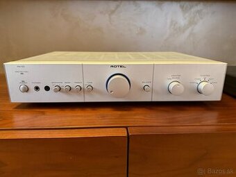 Rotel RA-03