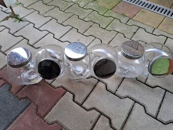 Sklenene dozy na potraviny