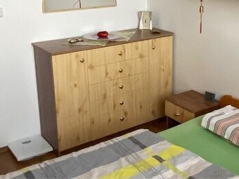 Komoda ( do spálne )