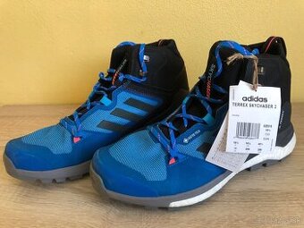 Topánky Adidas Terex Skychaser Mid GTX 45 1/3 znížená cena.