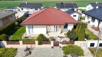 REZERVOVANÉ Príjemná novostavba v Gáni, s krásne upravenou z