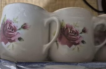 Karlovarský porcelán- nerozbalené kakaové šálky - 80-te roky