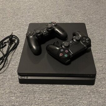 PlayStation 4 Slim 1TB + 2 ovládače