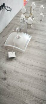 Lustre