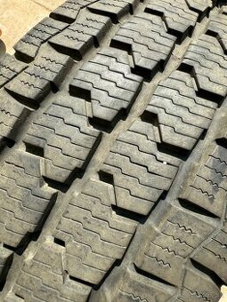 Predám 2ks Continental 225/65 R16C - 1