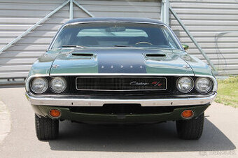 1970 Dodge Challenger R/T SE 383 V8, manuál