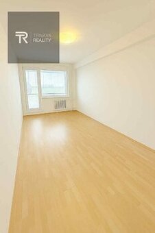 TRNAVA REALITY - 1 izbový byt s balkónom, 32 m2, Račianska u