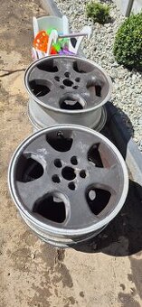 Predam 4 ks hliníkové disky Priemer 16"
