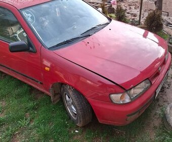 Nissan almera n15