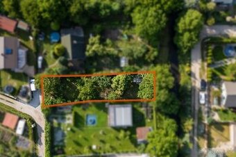 Predaj - slnečná záhrada 399 m2, Seňa - Ke okolie