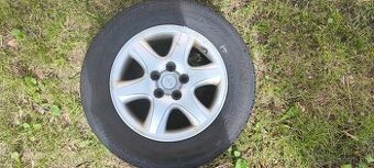 Hyundai 215/65 R16