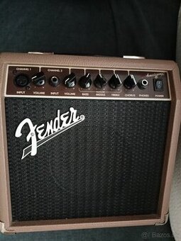 Predám gitarové combo - Fender Acoustaconic 15