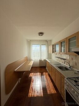 Priestranný 3-izbový byt s rozlohou 76 m²