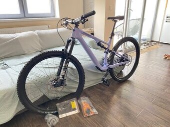 Predám celoodpružený bicykel Specialized Epic Evo 8 Comp (L) - 1