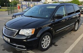 predám Chrysler Town & Country 3,6L V6 LPG 2015 214kw