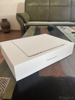 MacBook Air 13" M4 International 512 GB 2025 Strieborný
