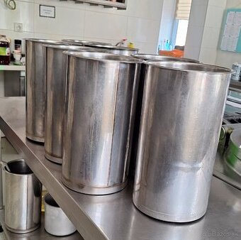 Gastro nadoby-varnice