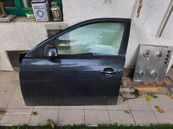 Ford mondeo vodicove dvere
