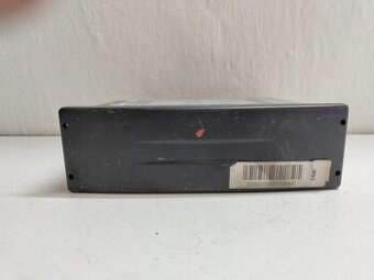 Rádio CD tuner Renault 8200205833 RENRAT120-52 30€