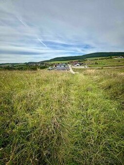 Pozemok na predaj, obec Chmeľovec okr. Prešov.