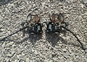 VW Golf VII zadné strmene aj s motorčekmi ruč.brzdy - 1