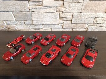 Modely autíčka Ferrari Shell.
