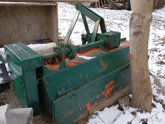 Predám rotavator za traktor 165cm