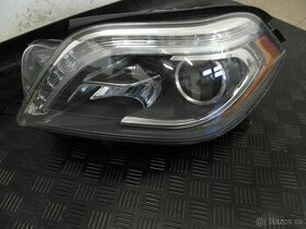 Predám predné svetlá na Mercedes GL500 US verzia 2014