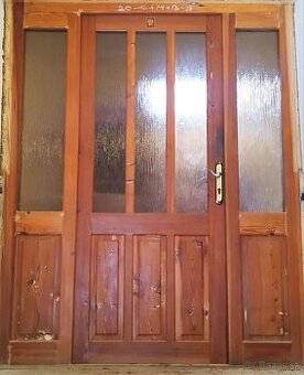 Drevené dvere červený smrek v1990 x š1580