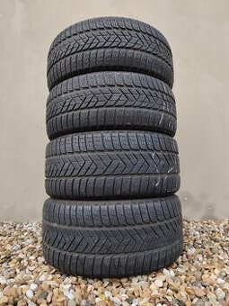 Zimné pneu 235/40R18 + 255/35R18 Pirelli
