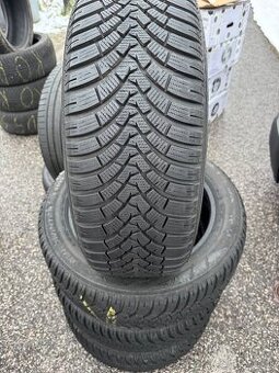 215/55R18 Falken