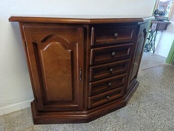 rustikální komoda, masív, Nábytek s příběhem