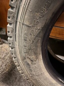 Gumy ťahač 315/60 r 22,5