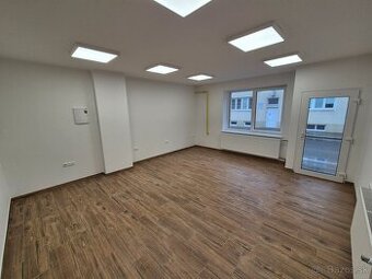 Obchodné priestory / 48m2 / - Bytča - 1