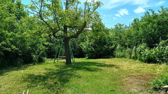 STAVEBNÝ POZEMOK - Poruba