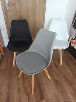 Stoličky kus 20e