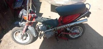 Predám moped nepojazdnom stave