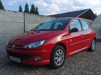 Peugeot 206 1.4 benzín r.v. 2008 112tis km