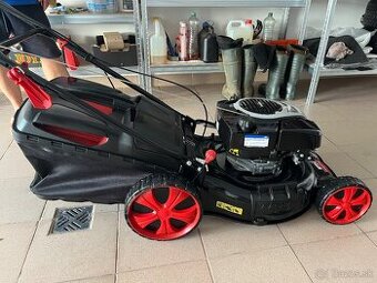 Predam silnu kosačku SMART 53 SPBS 2.8kw /stav novej