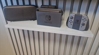 Nintento Switch + hry