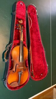 Predam Stare Starozitnosti husle.