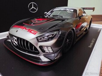 Mercedes Benz AMG GT3 model 1:18 limitka 500ks